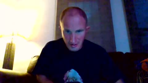 Snapshot of bjking712 chatting on July 12, 12:34 am bjking712 online show from July 12, 12:34 am