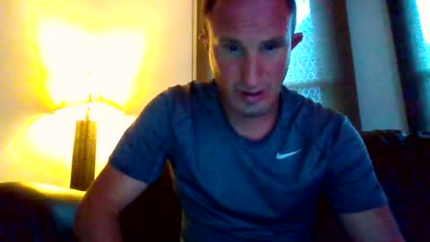 Snapshot of bjking712 chatting on July 19, 11:30 pm bjking712 online show from July 19, 11:30 pm