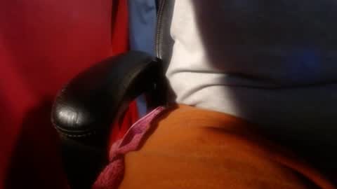 Snapshot of bjlonely7 chatting on October 5, 4:27 pm bjlonely7 online show from October 5, 4:27 pm