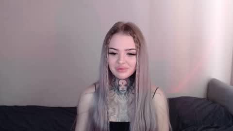 Snapshot of bklfeya chatting on October 30, 11:44 am bklfeya online show from October 30, 11:44 am