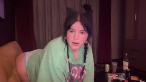 bkws985 online show from April 9, 12:32 am