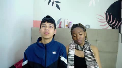 blacckandwhitte online show from December 31, 11:53 am