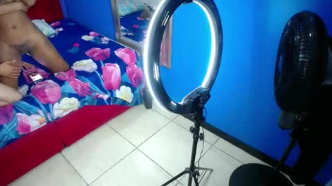 blacckandwhitte online show from March 4, 11:43 pm