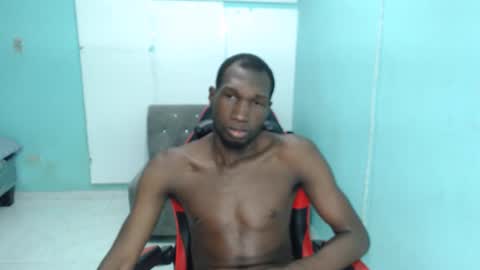 Snapshot of black30cmdick chatting on December 14, 3:45 am maquina online show from December 14, 3:45 am