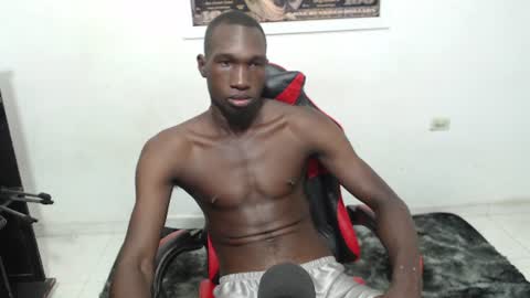 Snapshot of black30cmdick chatting on August 3, 3:49 am maquina online show from August 3, 3:49 am