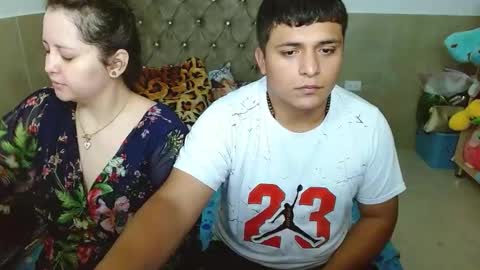 black__and__whiite online show from October 26, 4:51 am