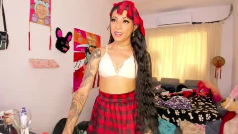 black_cat123 online show from December 14, 7:46 pm