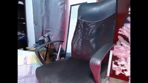 Black Diamond online show from December 14, 4:56 am