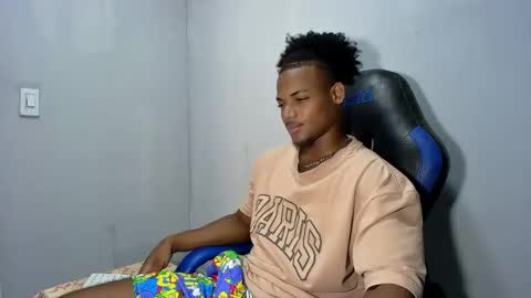 tu morenito online show from March 30, 9:16 pm