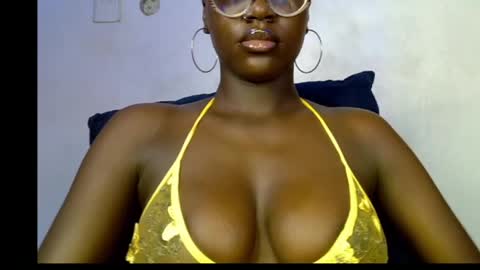 Black DIVA online show from April 14, 7:14 am