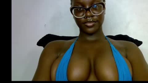 Black DIVA online show from April 15, 7:32 pm