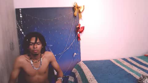 Black online show from December 7, 7:10 pm