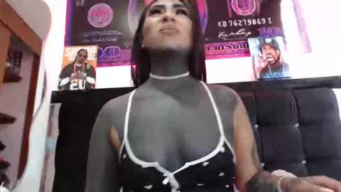 Snapshot of black_eyestattoo chatting on January 7, 5:09 pm karenth soto online show from January 7, 5:09 pm