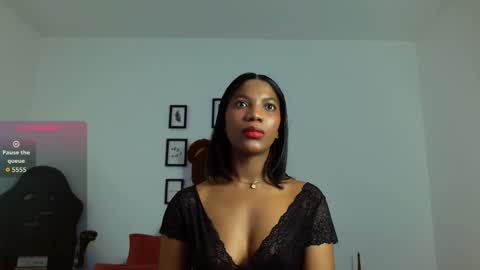 Snapshot of black_girl99 chatting on March 24, 1:21 am Chicago sexy online show from March 24, 1:21 am