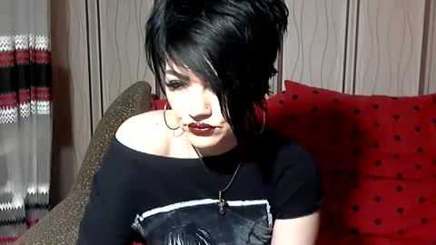 black_hot_01 online show from February 1, 2:16 am