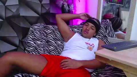 black_king_241 online show from January 29, 9:39 pm