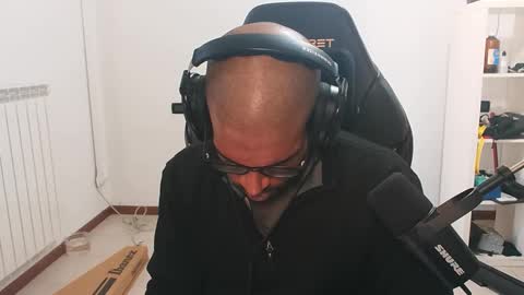 Master online show from March 24, 9:14 am