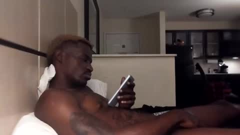 Snapshot of black_mamba2969 chatting on December 4, 2:43 am black_mamba2969 online show from December 4, 2:43 am