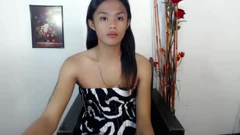 Snapshot of black_nympha chatting on September 23, 1:19 am Nympha online show from September 23, 1:19 am