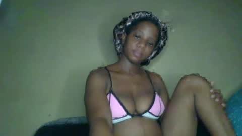 Blackqueen online show from April 18, 4:05 am