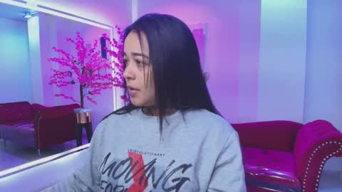 Rousse  online show from February 4, 3:34 am