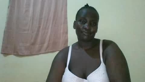 Snapshot of blackbeauty002 chatting on June 18, 9:09 am PACIFICA online show from June 18, 9:09 am