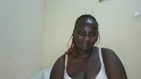 Snapshot of blackbeauty002 chatting on June 25, 6:56 pm PACIFICA online show from June 25, 6:56 pm