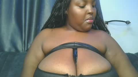 Snapshot of blackbigboobys chatting on July 19, 8:29 am candy online show from July 19, 8:29 am