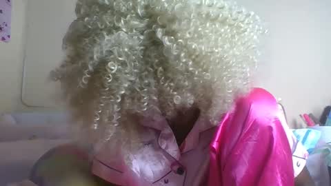 Blackcoco online show from March 19, 6:56 pm