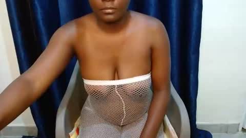 Snapshot of blackcyn chatting on February 24, 2:09 am Cynthia online show from February 24, 2:09 am