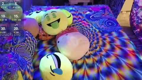 blacklightparty69 online show from March 1, 2:02 am