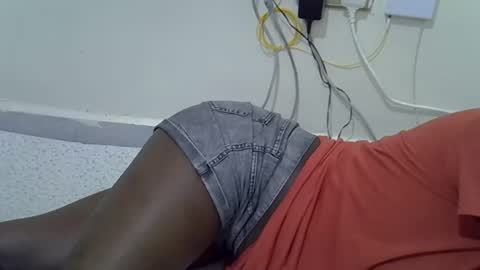 Snapshot of blackmelanin30 chatting on November 16, 12:55 pm blackmelanin30 online show from November 16, 12:55 pm