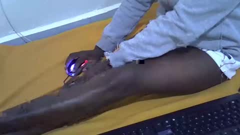 Snapshot of blackmelanin30 chatting on November 22, 6:07 pm blackmelanin30 online show from November 22, 6:07 pm