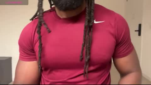 blackmuscles77 online show from March 3, 9:42 pm