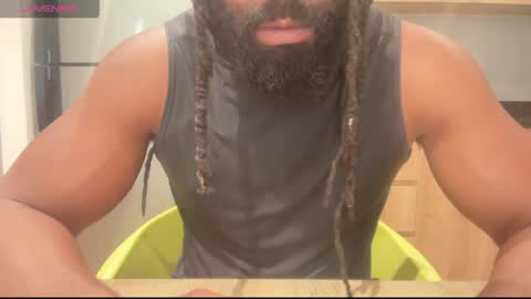 blackmuscles77 online show from April 3, 8:18 pm