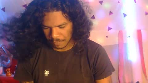 i am D.L online show from February 21, 11:33 am