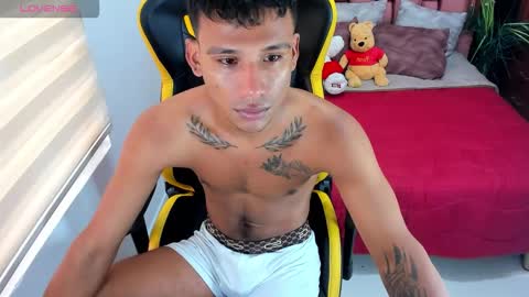 Marlon online show from December 4, 3:21 pm