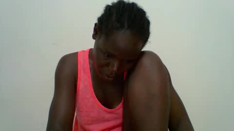 SARAH online show from April 16, 5:58 pm