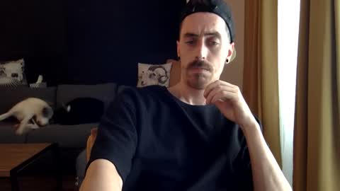 Snapshot of blacksheeps_ chatting on May 8, 6:35 pm blacksheeps_ online show from May 8, 6:35 pm