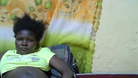 Snapshot of blackslim_girl2 chatting on June 30, 6:09 pm blackslim_girl2 online show from June 30, 6:09 pm