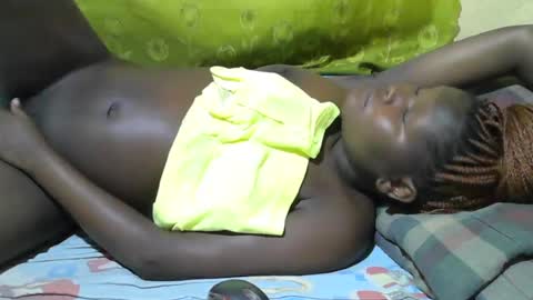 Snapshot of blackslim_girl2 chatting on July 15, 5:29 pm blackslim_girl2 online show from July 15, 5:29 pm