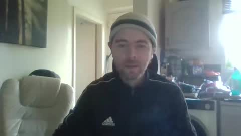 Snapshot of blackvswhite2022 chatting on December 29, 2:10 pm blackvswhite2022 online show from December 29, 2:10 pm