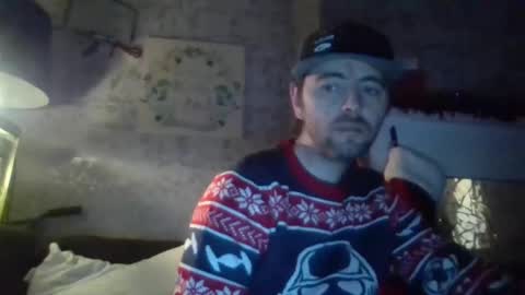 Snapshot of blackvswhite2022 chatting on December 31, 11:28 pm blackvswhite2022 online show from December 31, 11:28 pm