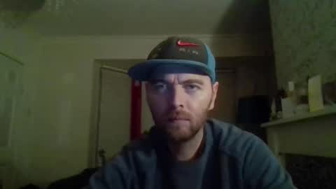 Snapshot of blackvswhite2022 chatting on January 5, 2:17 am blackvswhite2022 online show from January 5, 2:17 am