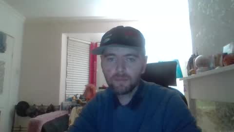 Snapshot of blackvswhite2022 chatting on February 6, 9:06 pm blackvswhite2022 online show from February 6, 9:06 pm