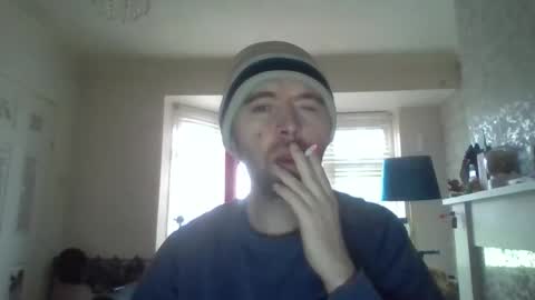 Snapshot of blackvswhite2022 chatting on February 8, 11:33 am blackvswhite2022 online show from February 8, 11:33 am