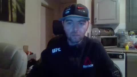 Snapshot of blackvswhite2022 chatting on February 24, 12:52 am blackvswhite2022 online show from February 24, 12:52 am