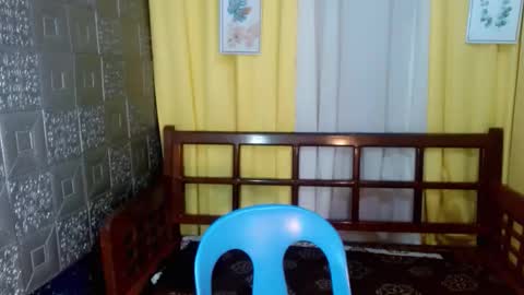 sweetyluna online show from February 23, 4:32 am