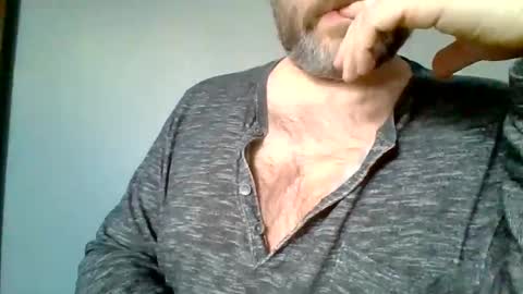 Blah online show from February 25, 5:33 pm