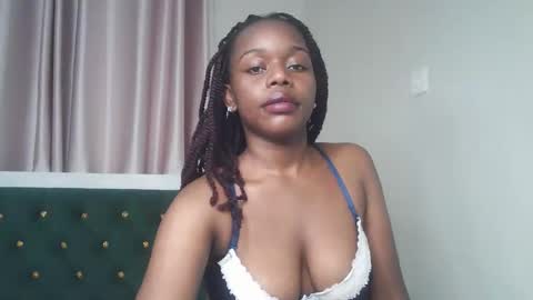 Snapshot of blair_havoc chatting on May 31, 12:34 pm Blair online show from May 31, 12:34 pm